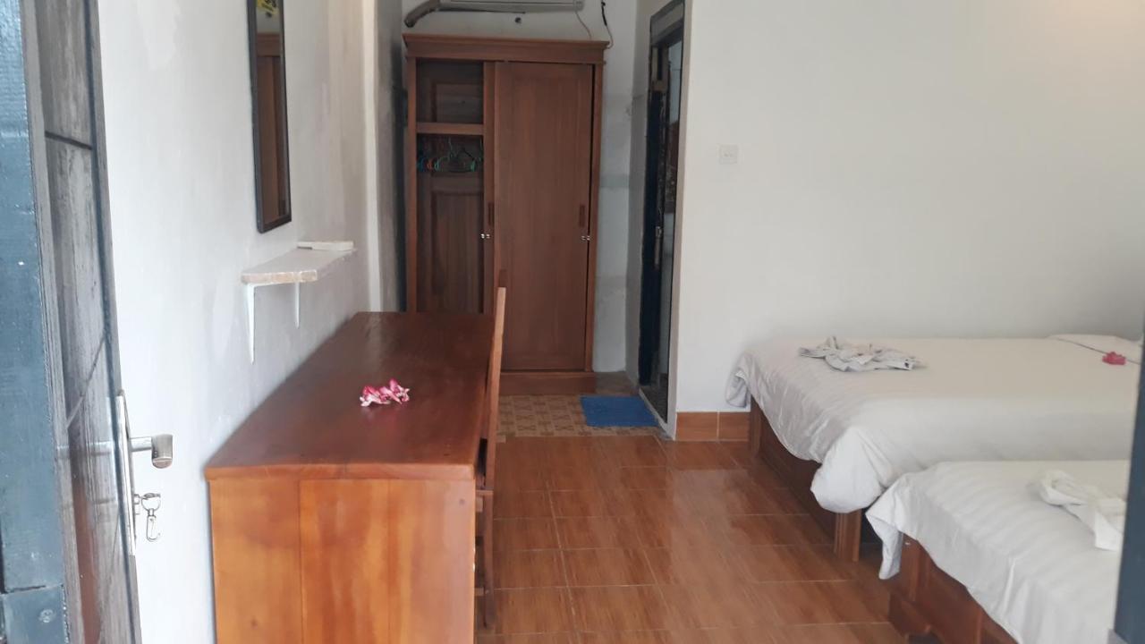 Edo Homestay & Restaurant Kuta  Екстер'єр фото